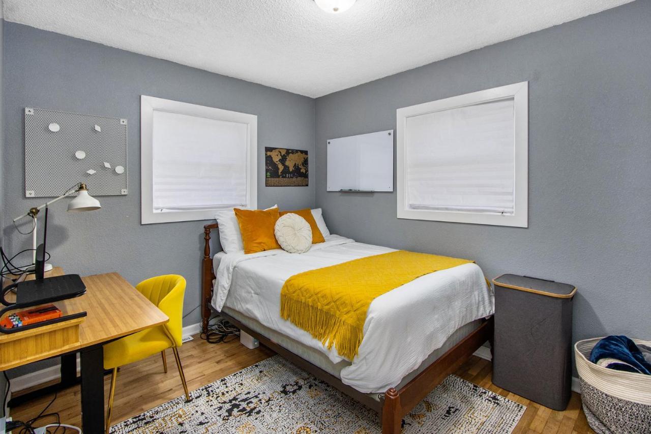 Boho Cozy Home, Quiet, Free Parking Kalamazoo Exterior foto