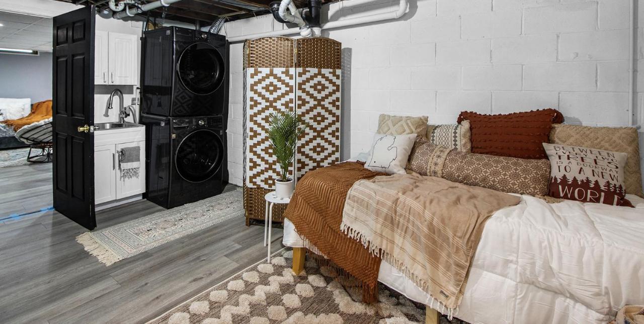 Boho Cozy Home, Quiet, Free Parking Kalamazoo Exterior foto